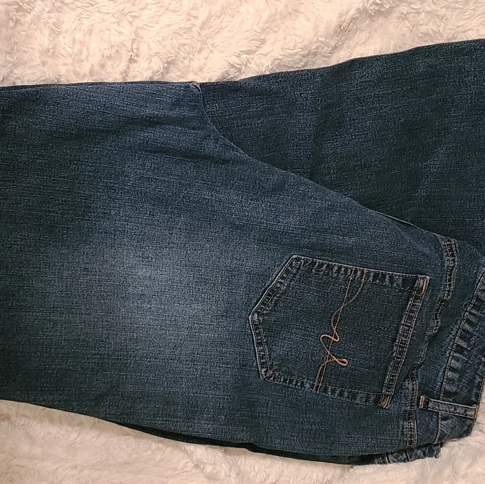 St. Johns Bay 20W jeans with slender panel, straight leg